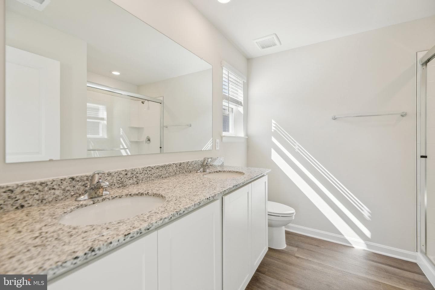 101 Dinges Street photo 28