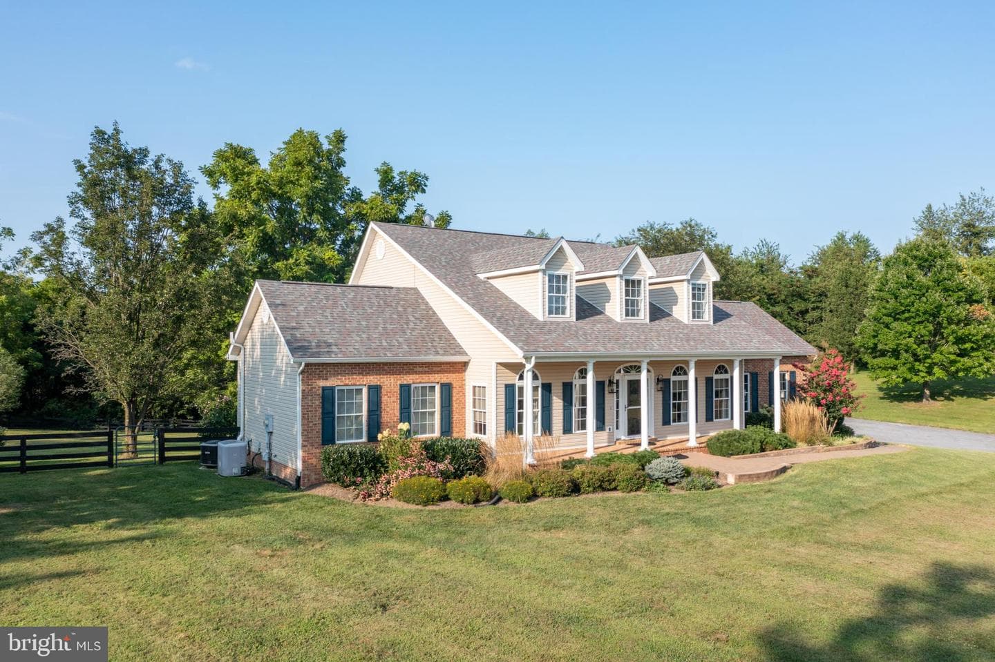 170 Green Spring Road photo 2