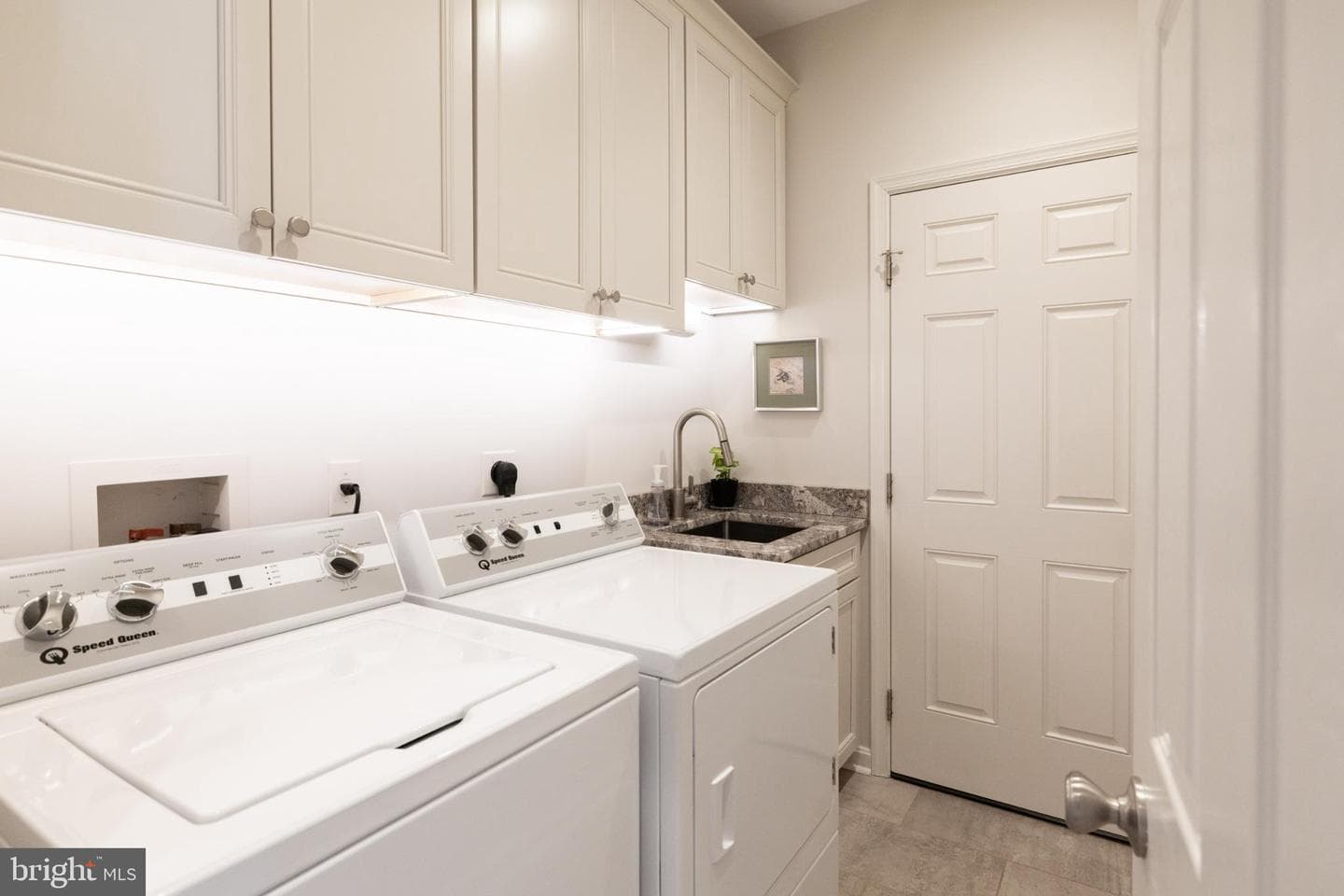 170 Green Spring Road photo 27