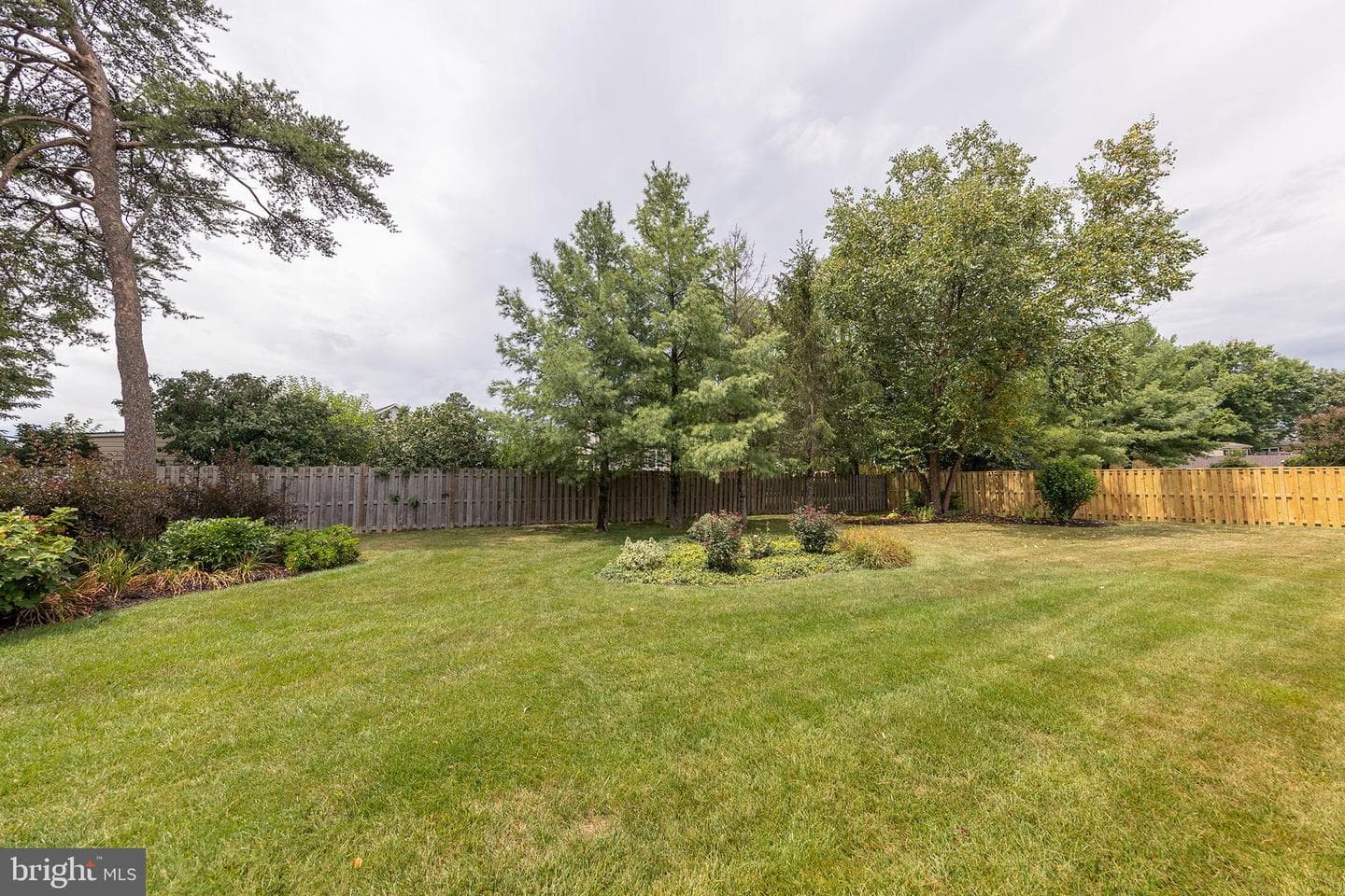 104 Skylark Court photo 37