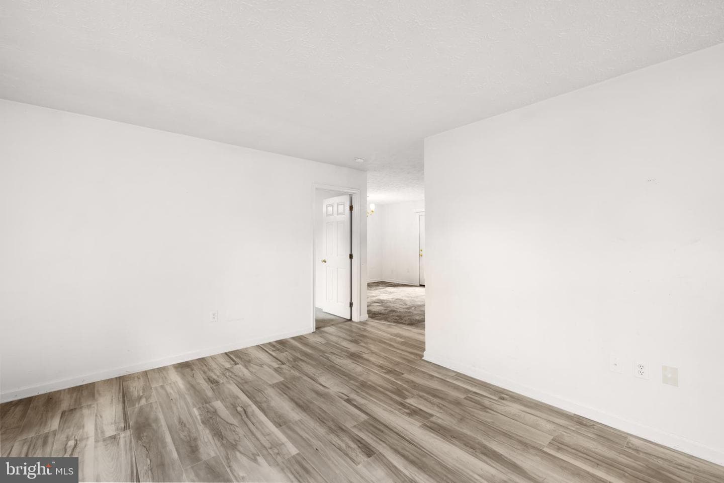 134 Cardinal Lane photo 12