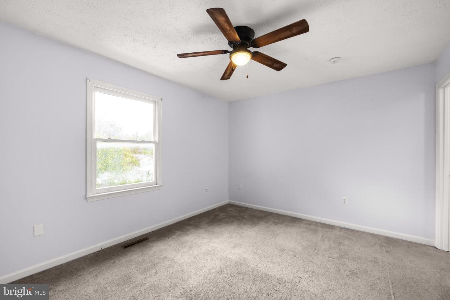 134 Cardinal Lane photo 23