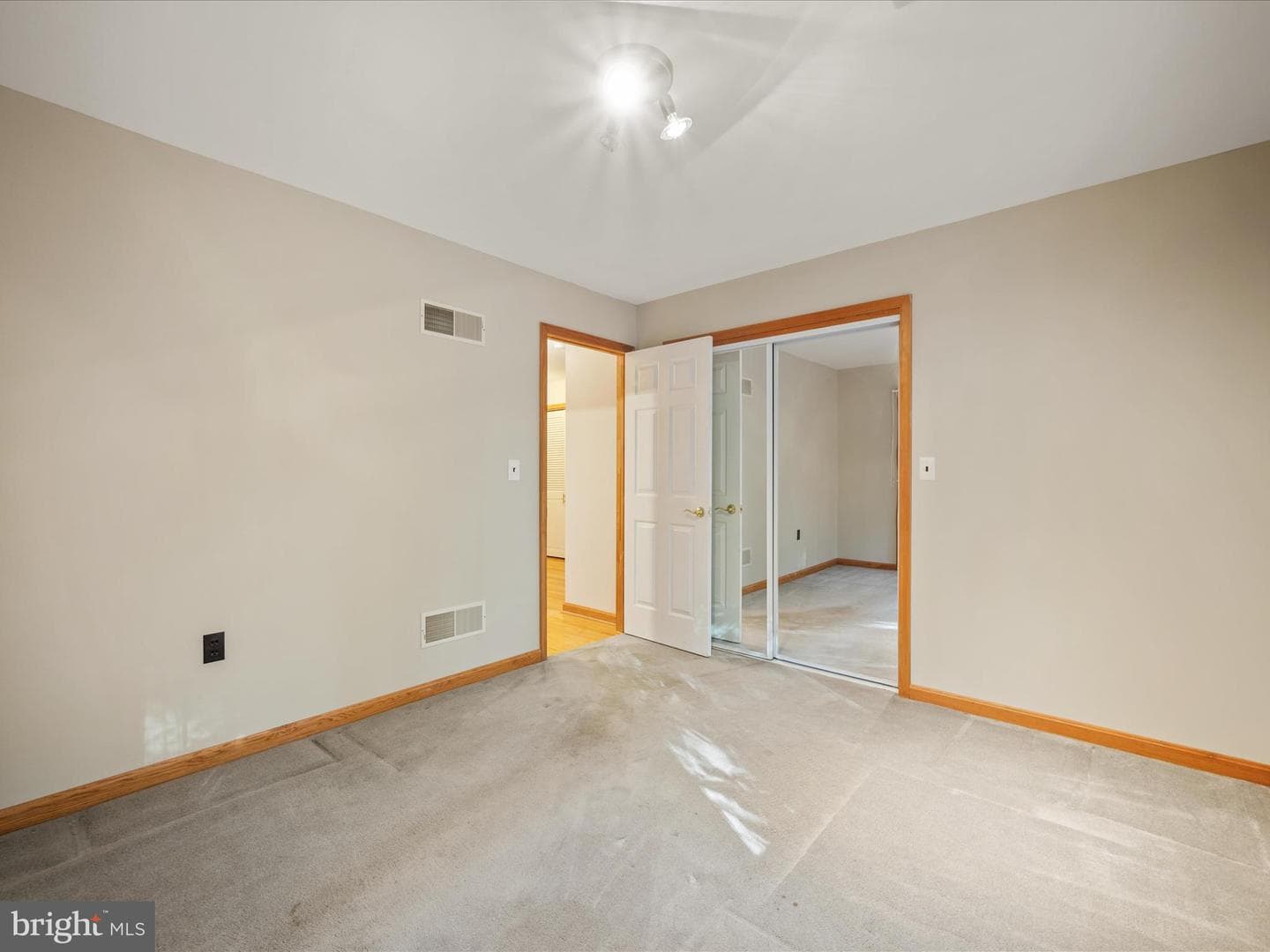 102 Divot Place photo 30