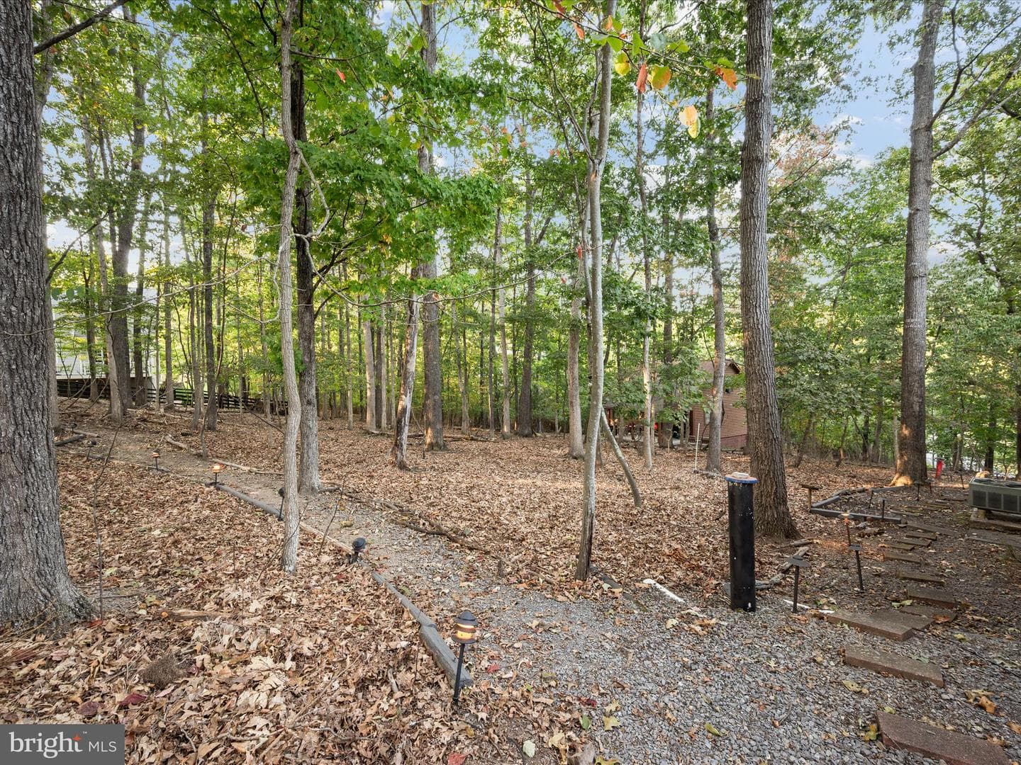 102 Divot Place photo 57