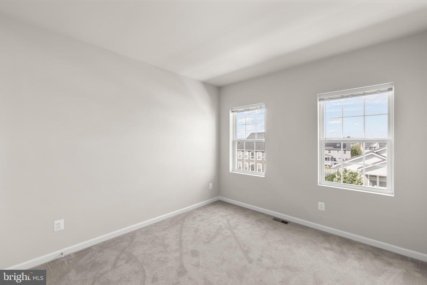 216 Parkland Drive photo 14