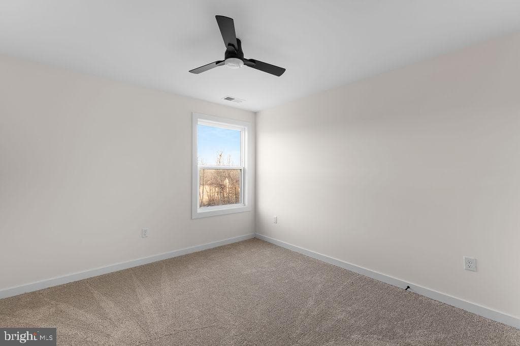 1086 Reynolds Road photo 20