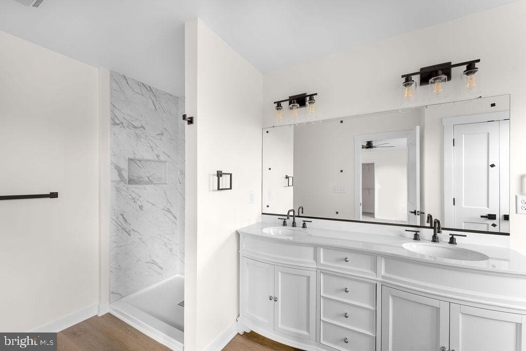 1086 Reynolds Road photo 31