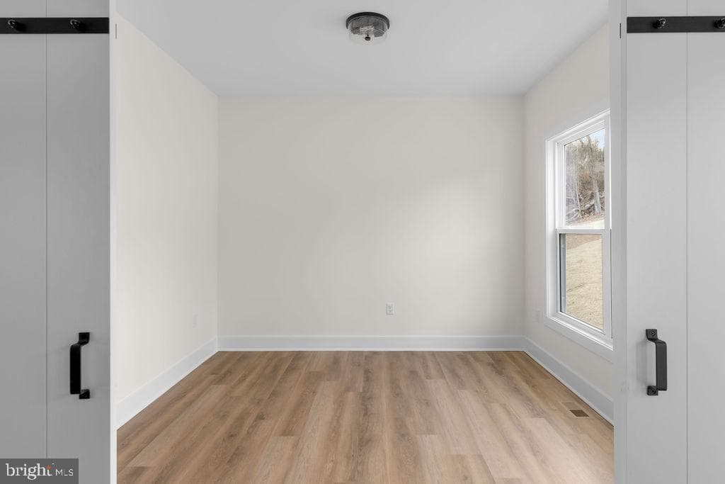 1086 Reynolds Road photo 6