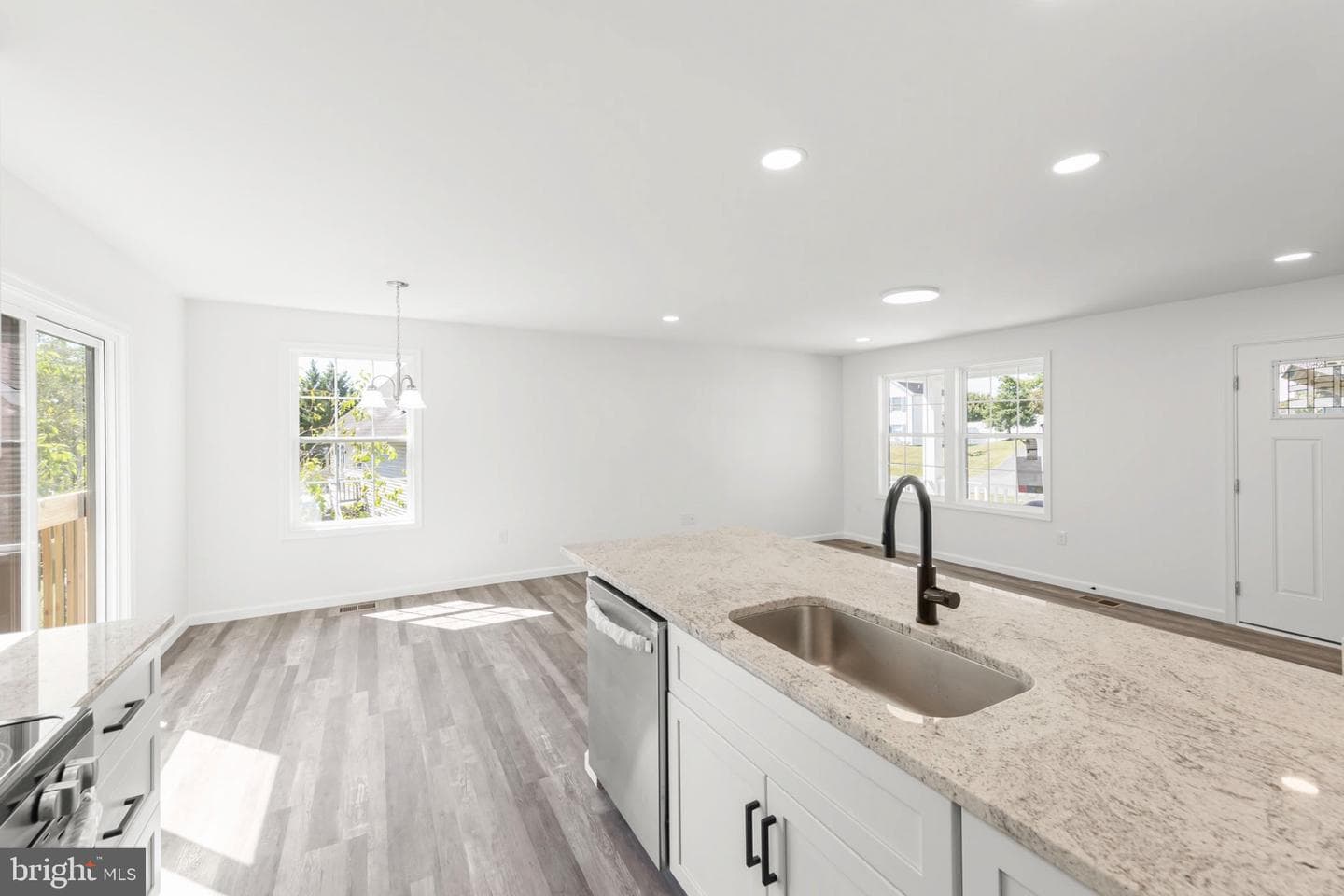 116 Camden Drive photo 11