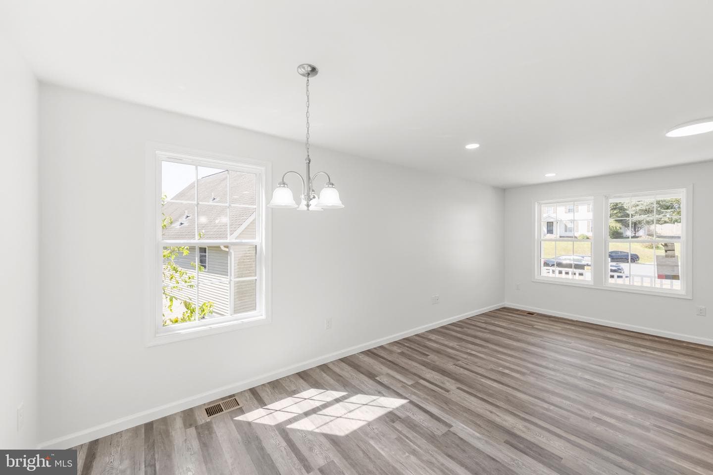 116 Camden Drive photo 12