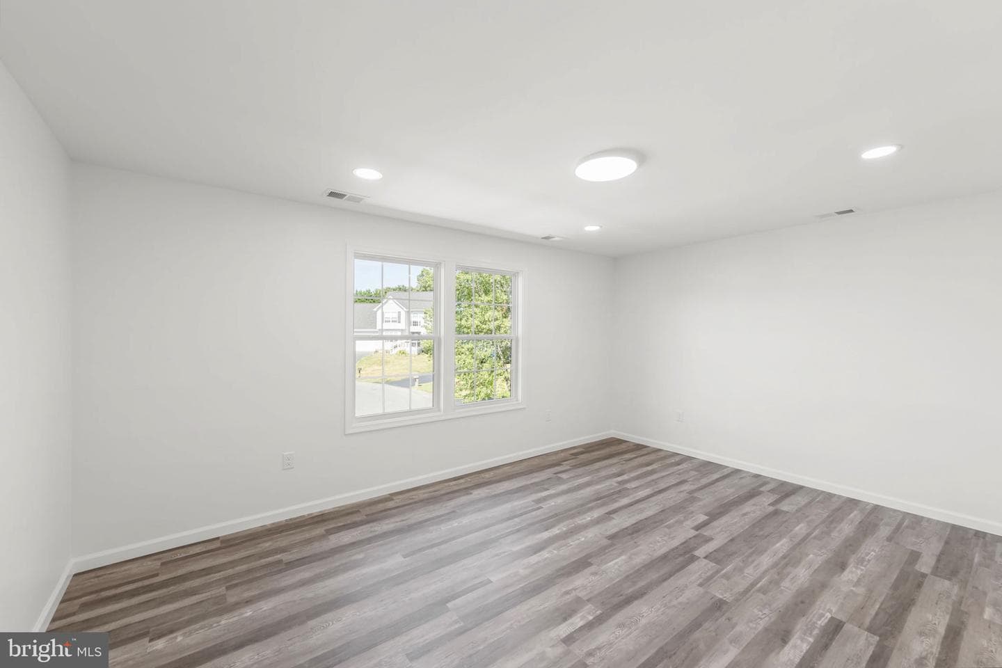 116 Camden Drive photo 15