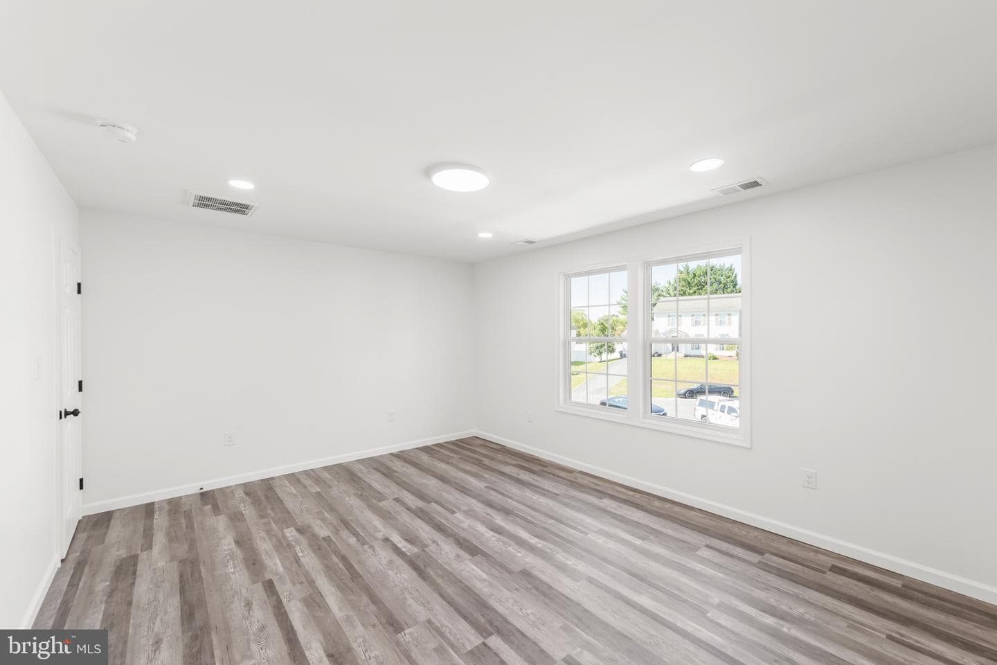 116 Camden Drive photo 16