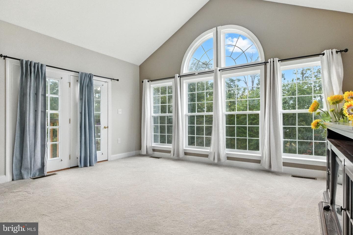 150 Ewell Drive photo 12
