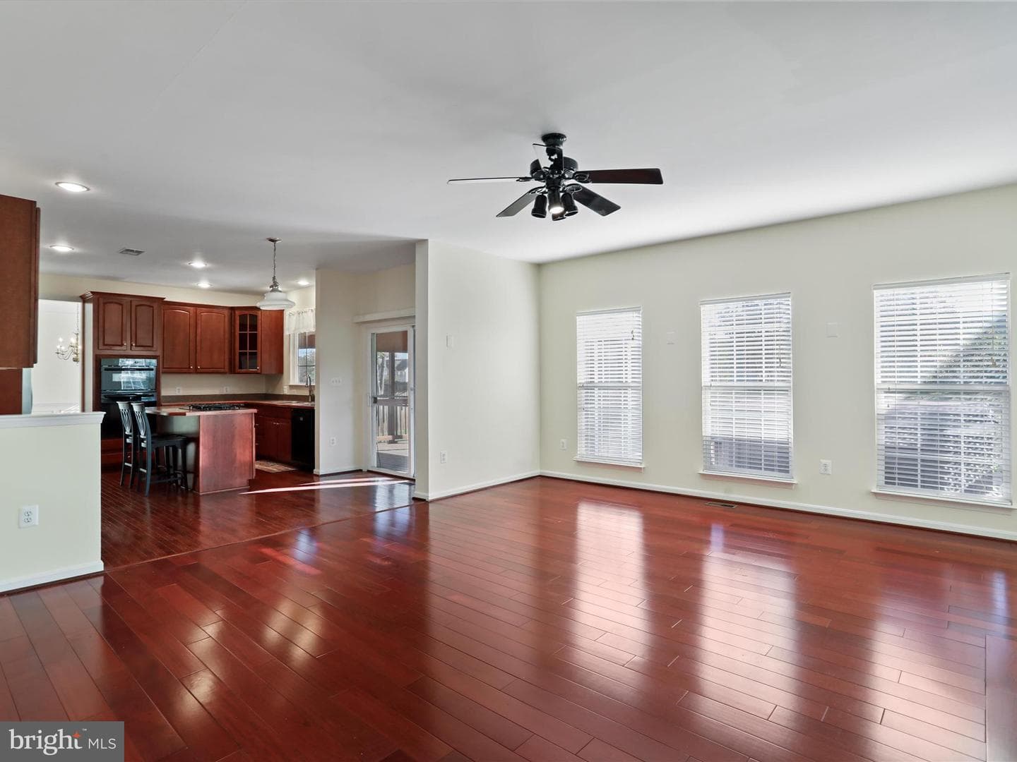 128 Teaberry Drive photo 9