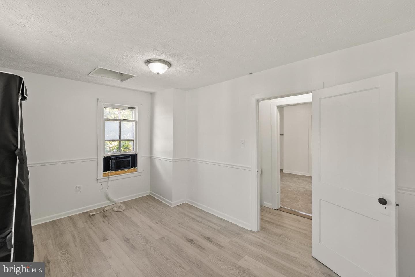 5362 Germain Street photo 15