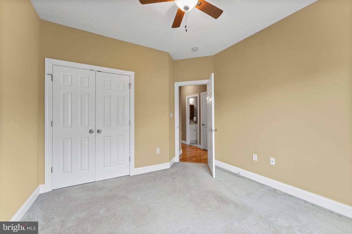114 Harold Court photo 31