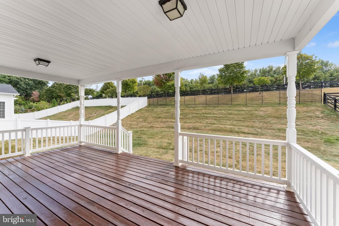 114 Harold Court photo 37