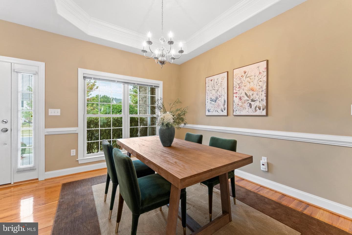 114 Harold Court photo 6