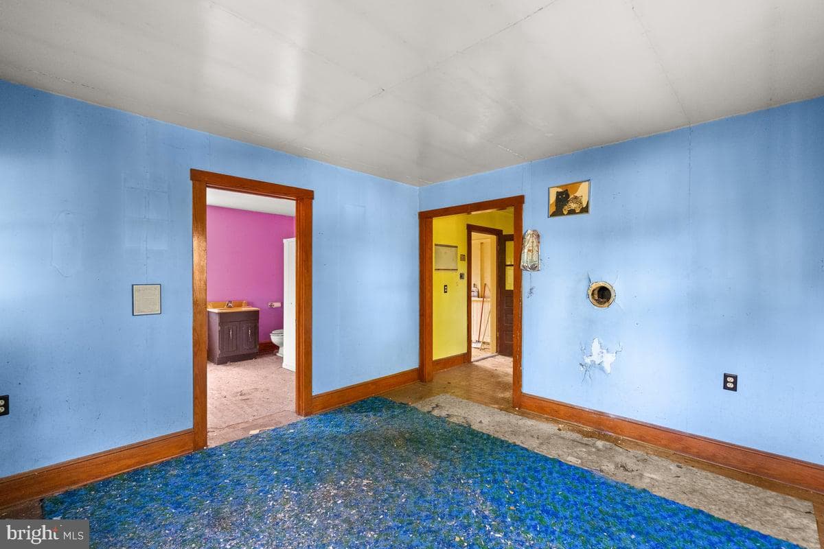 7189 Middle Road photo 23