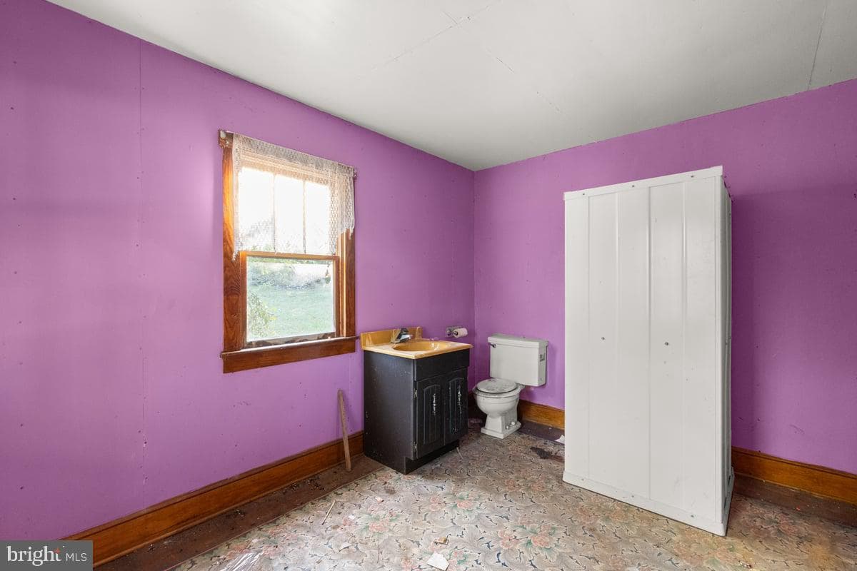 7189 Middle Road photo 24
