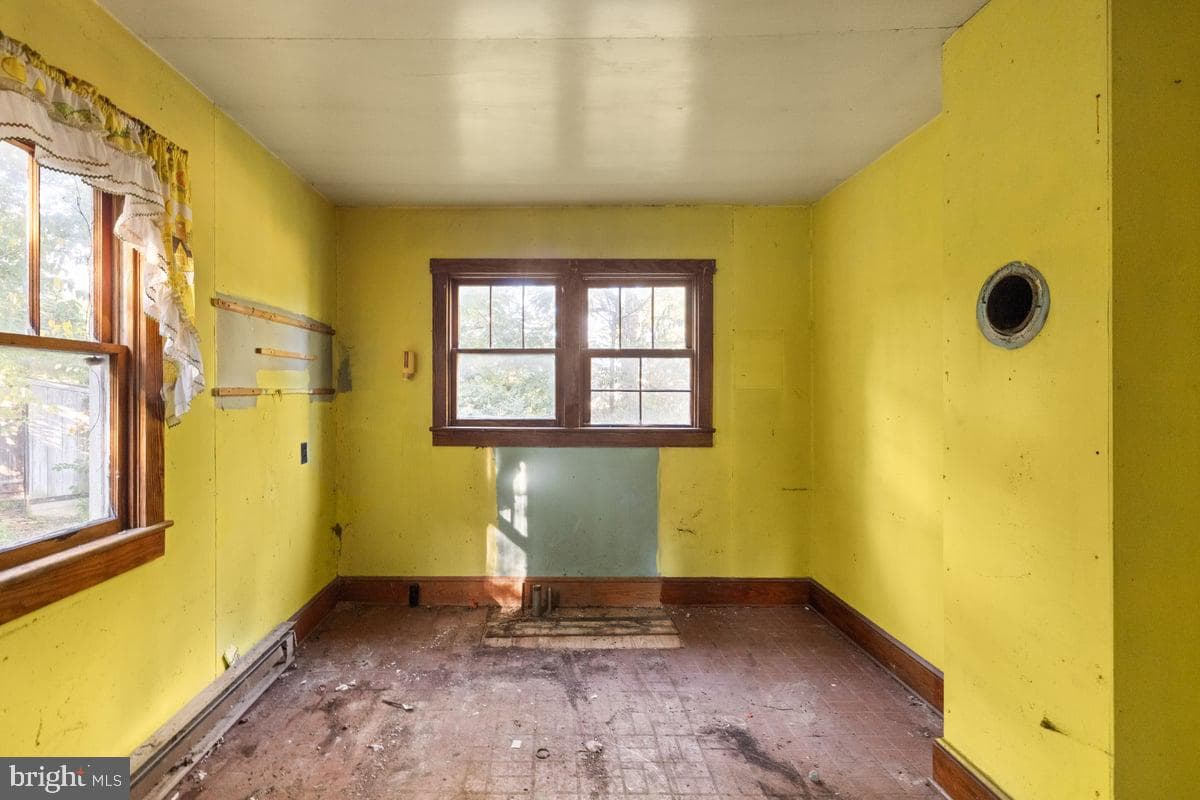 7189 Middle Road photo 25