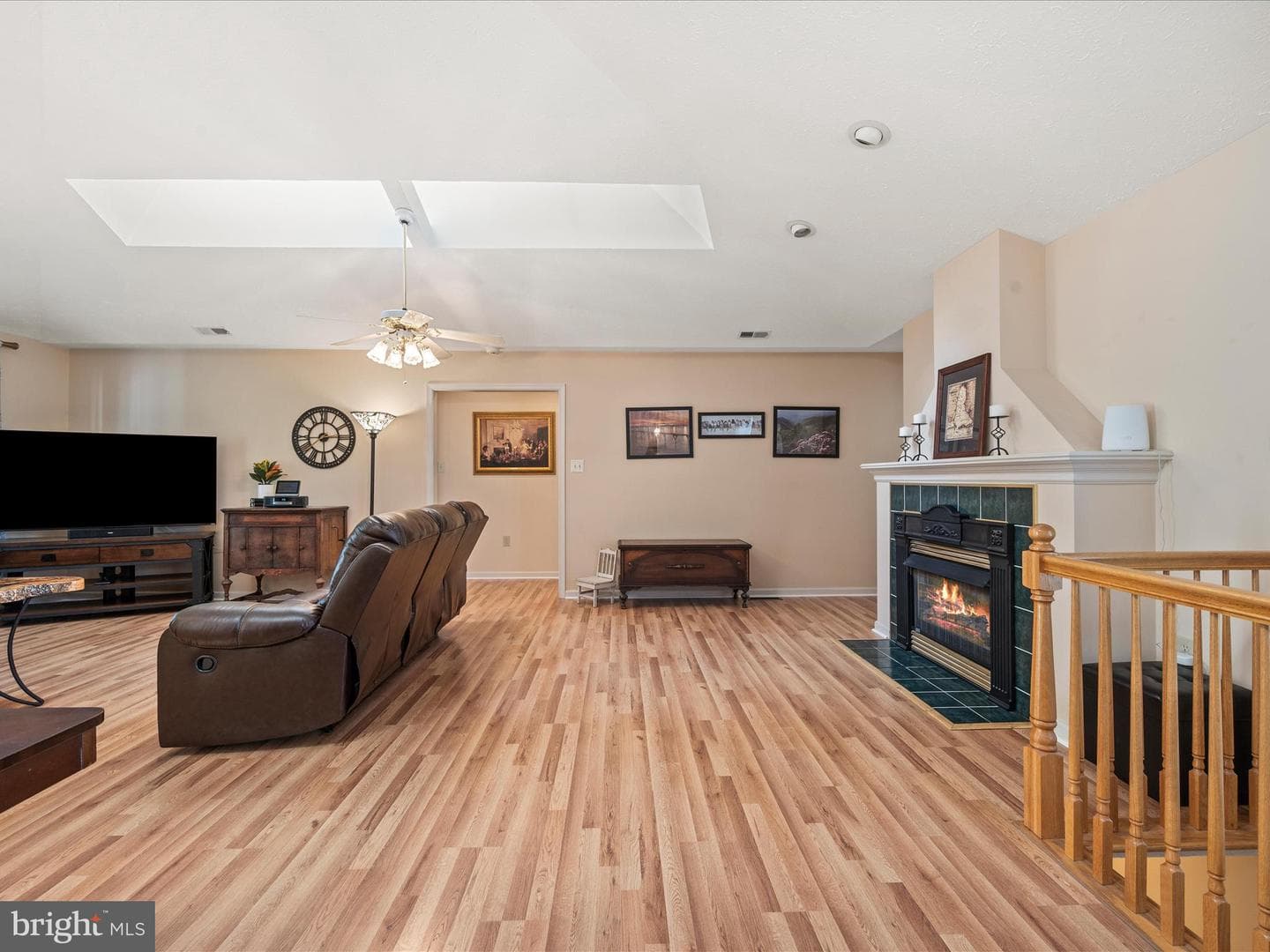 202 Senseny Glen Drive photo 12