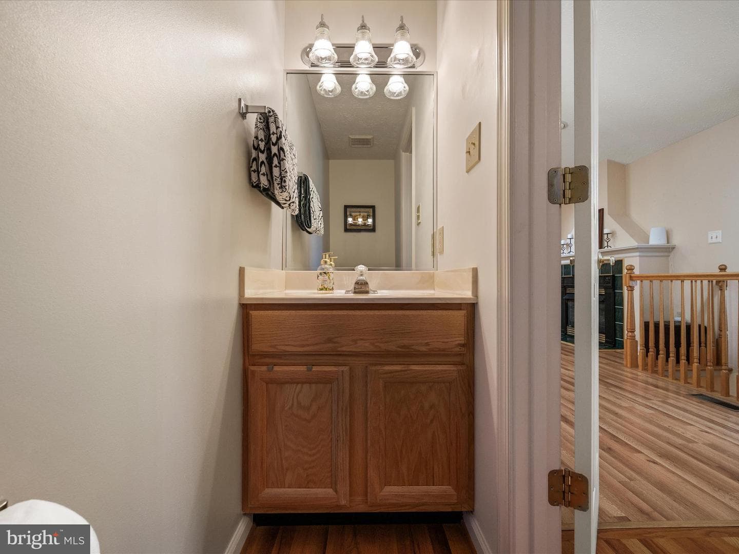 202 Senseny Glen Drive photo 17