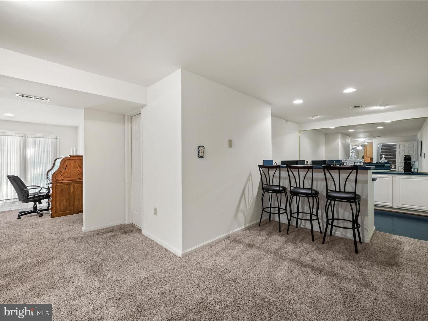202 Senseny Glen Drive photo 29