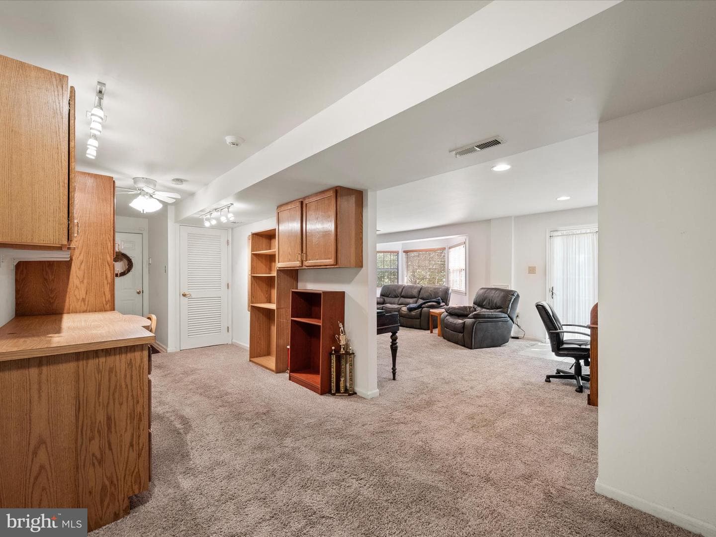202 Senseny Glen Drive photo 33