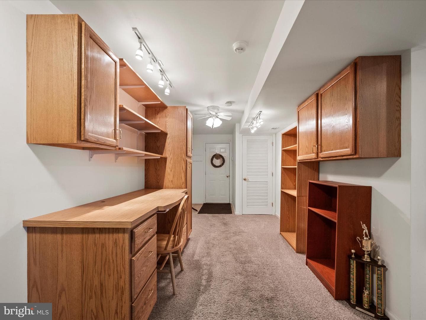 202 Senseny Glen Drive photo 41