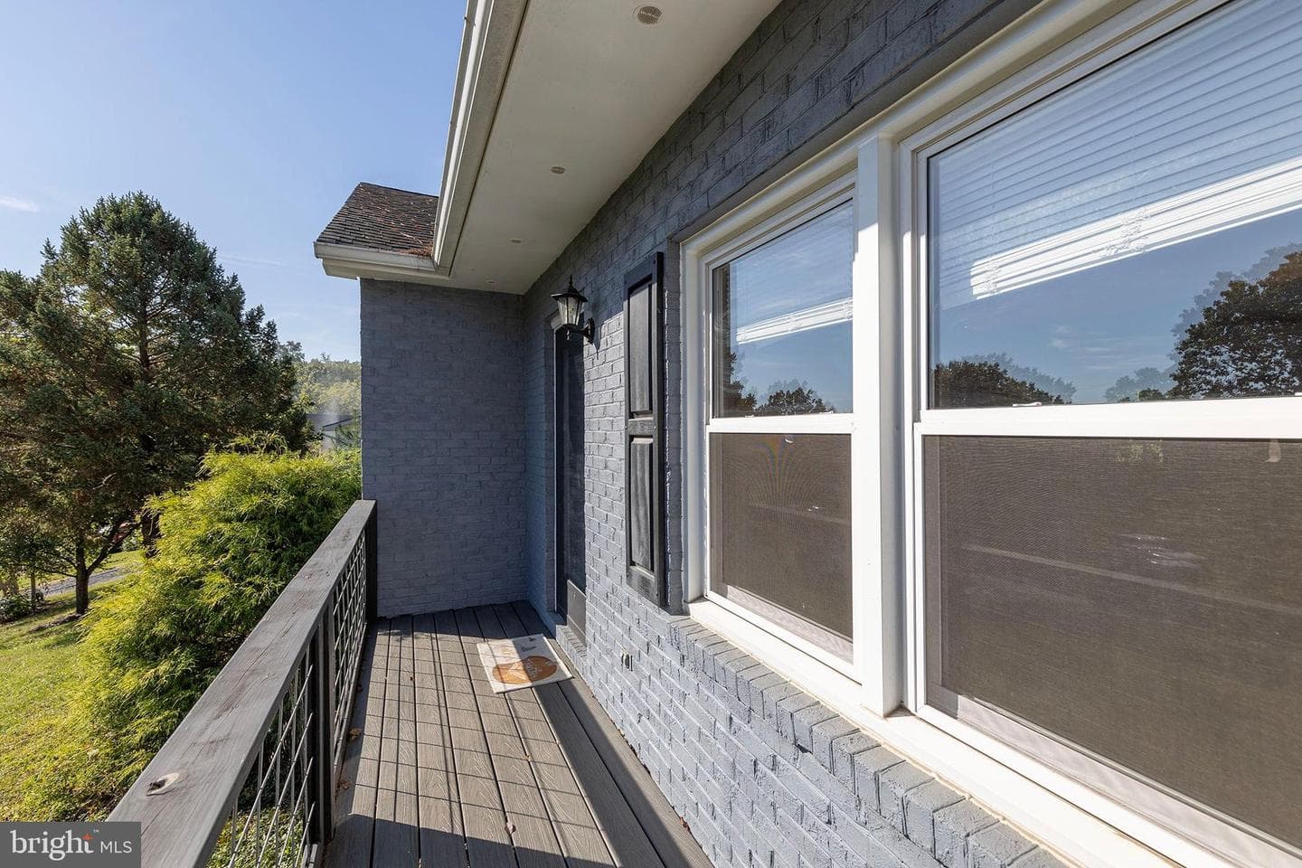 108 Fenwick Court photo 3