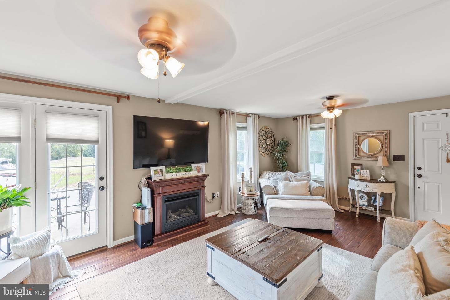 1087 Cedar Hill Road photo 10