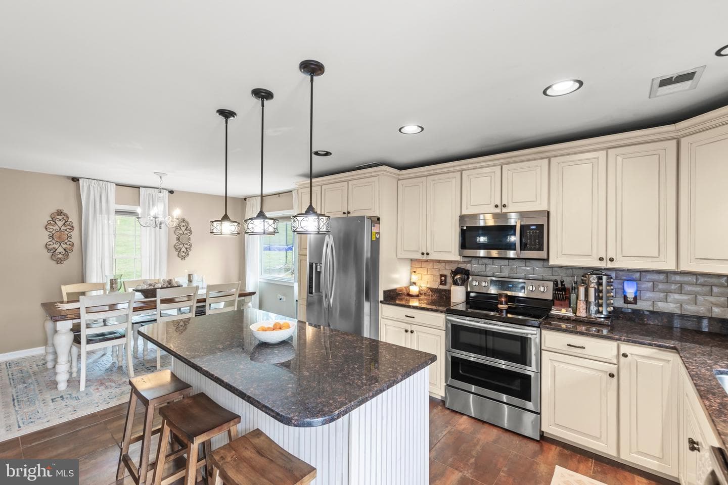 1087 Cedar Hill Road photo 11