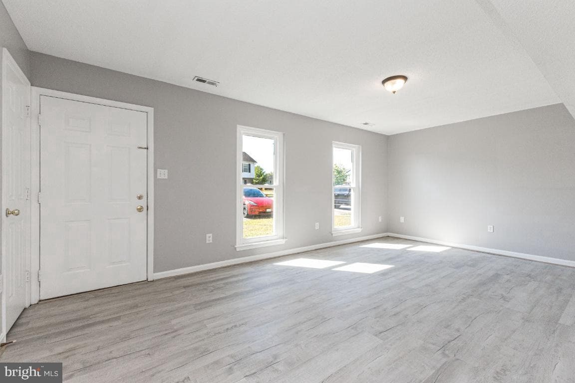 505 Emily Lane photo 4