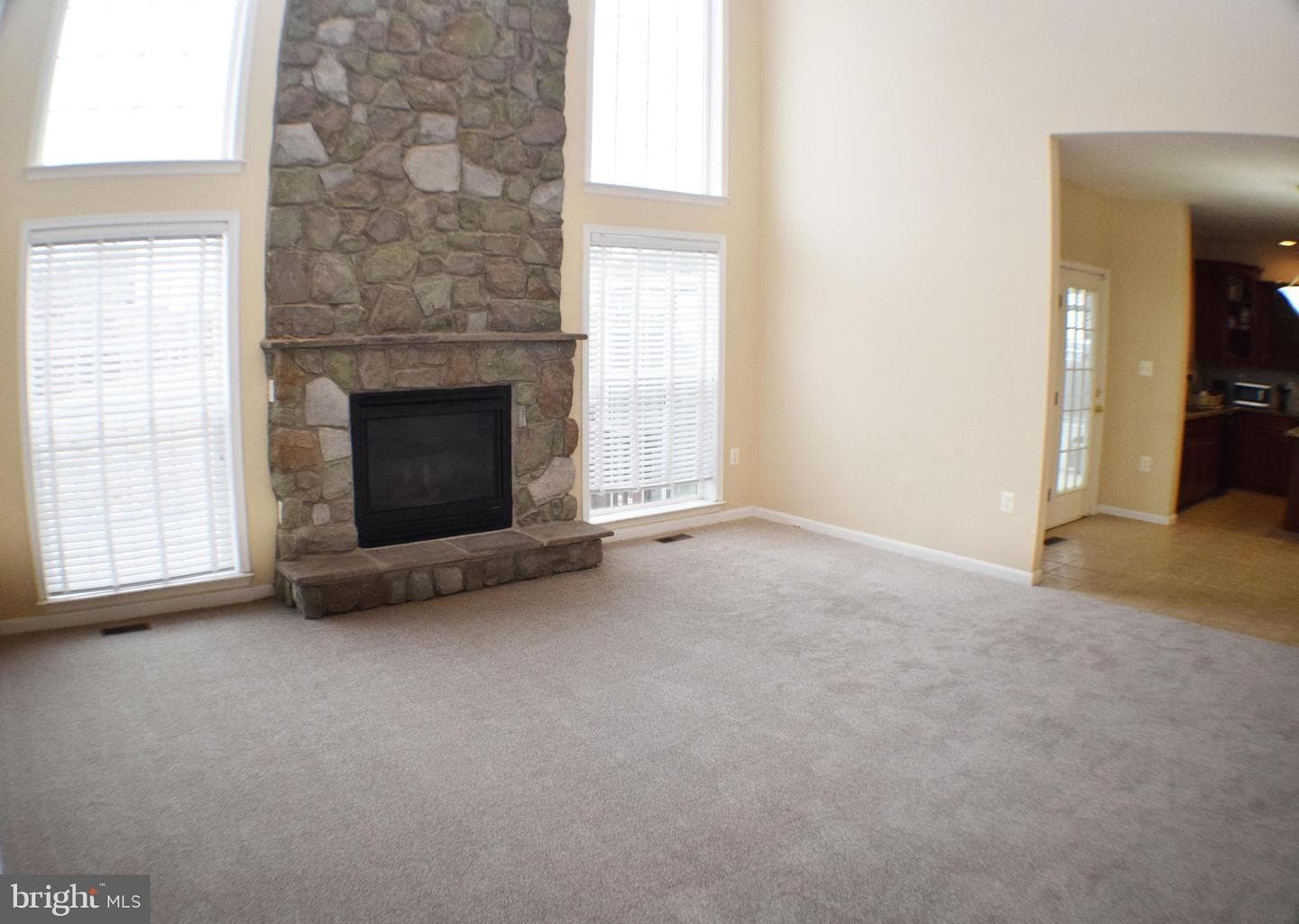 203 Lynnehaven Drive photo 2