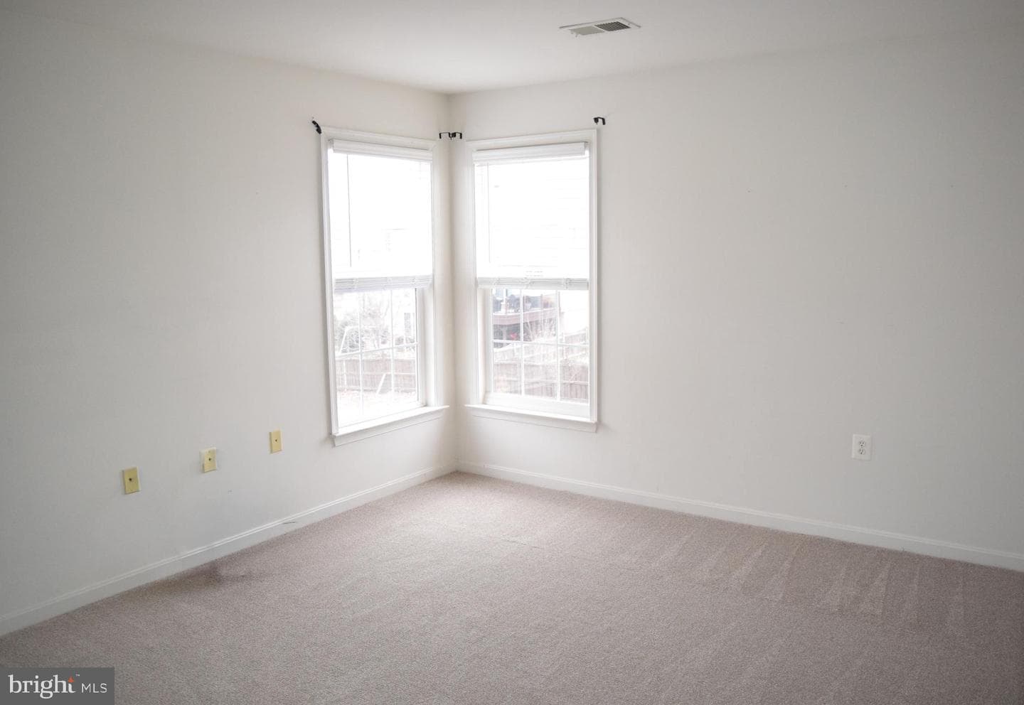 203 Lynnehaven Drive photo 24