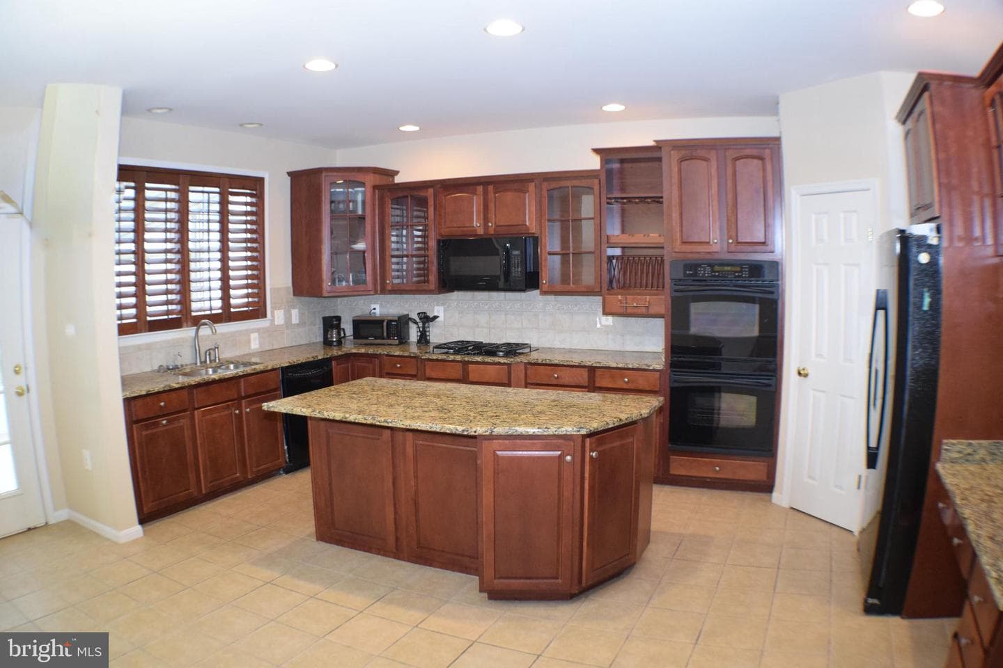 203 Lynnehaven Drive photo 7