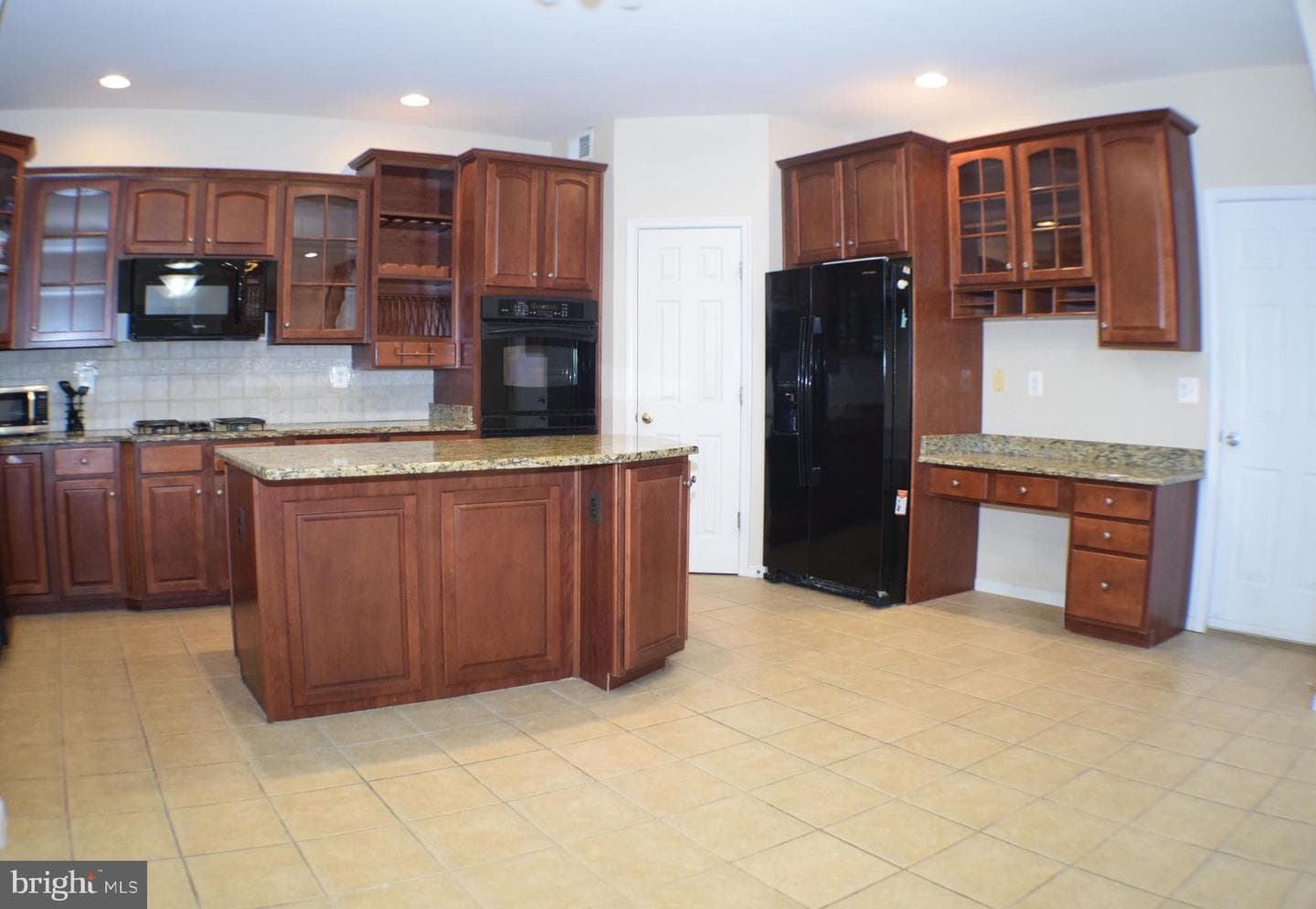 203 Lynnehaven Drive photo 8