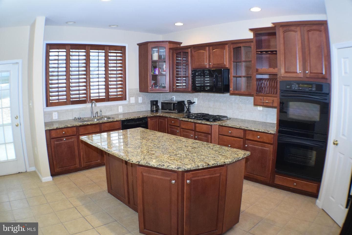 203 Lynnehaven Drive photo 9