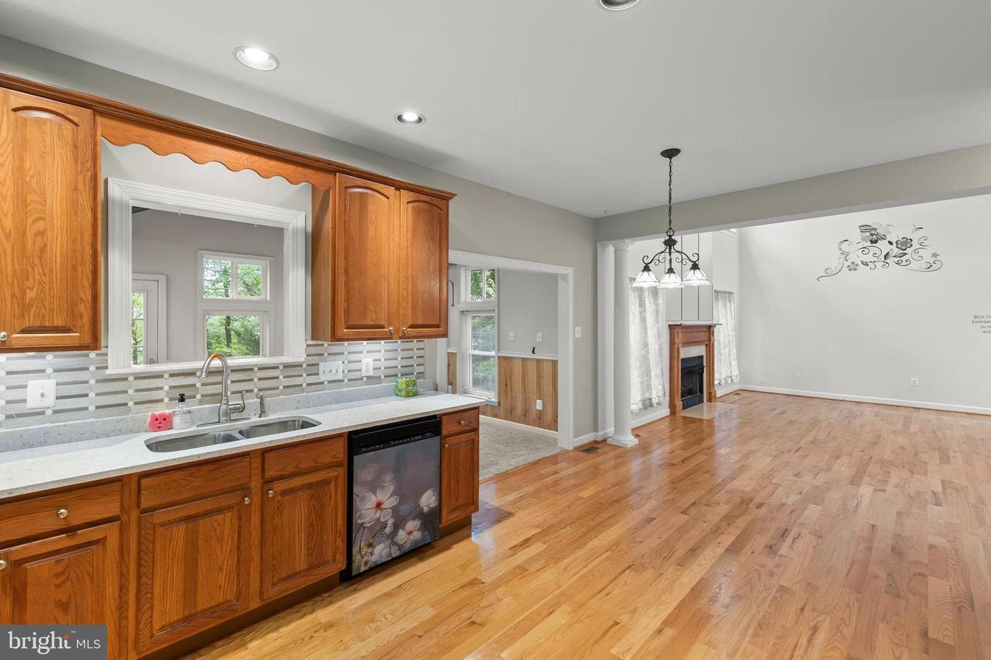223 Cavalry Drive photo 17