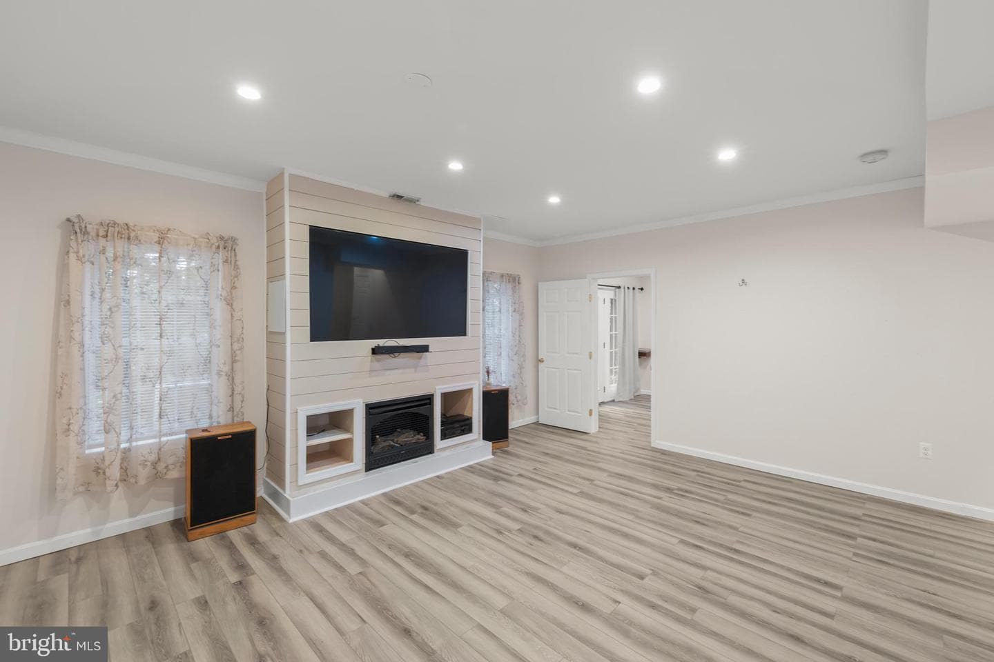 223 Cavalry Drive photo 44
