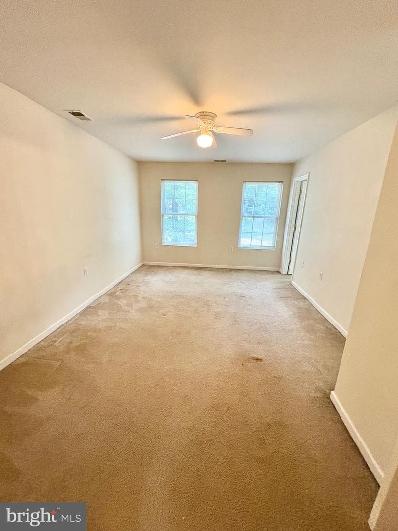 542 Cardinal Drive photo 32