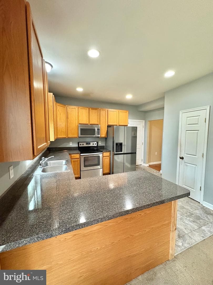 542 Cardinal Drive photo 33