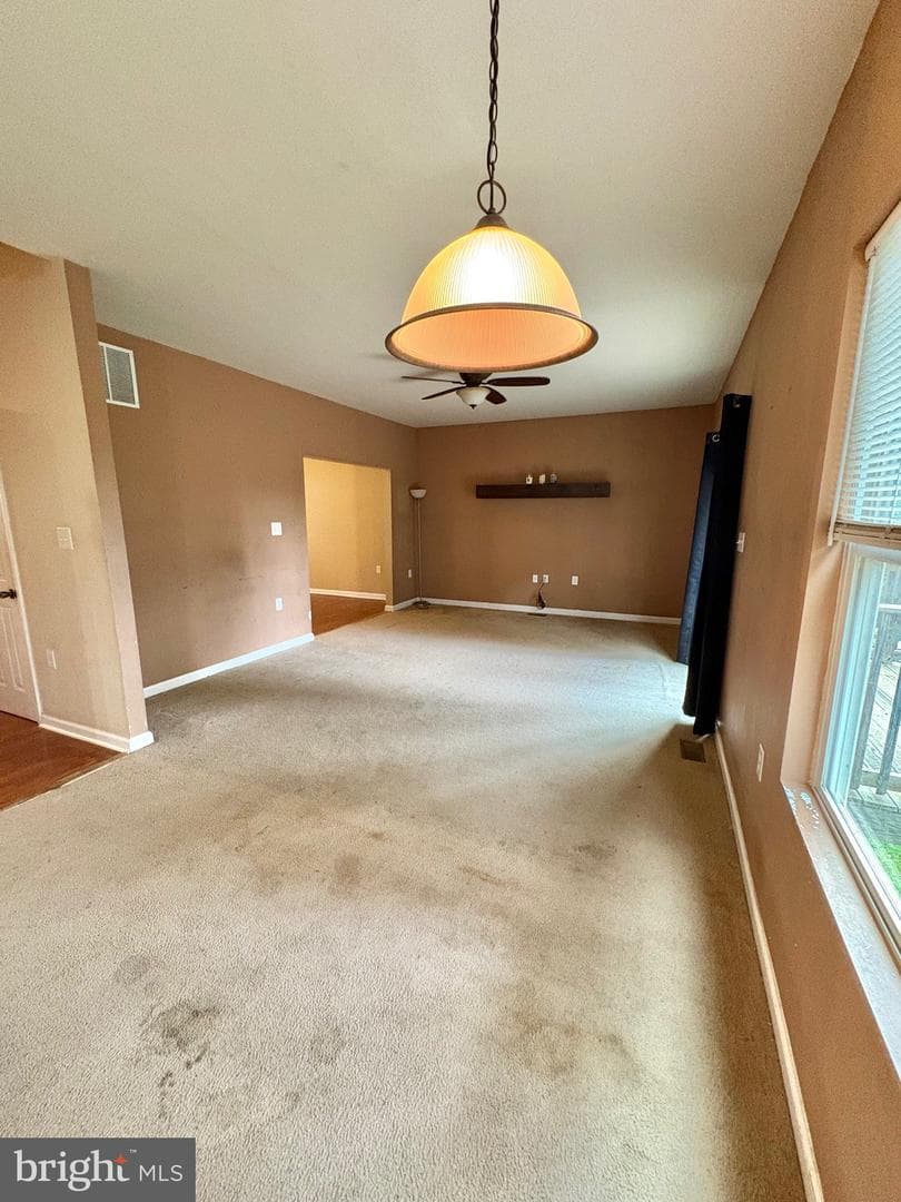 542 Cardinal Drive photo 7
