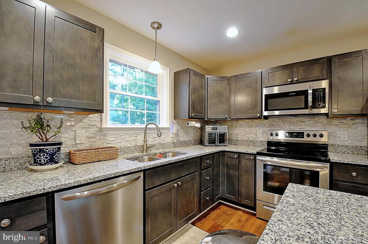 415 Quail Drive photo 11