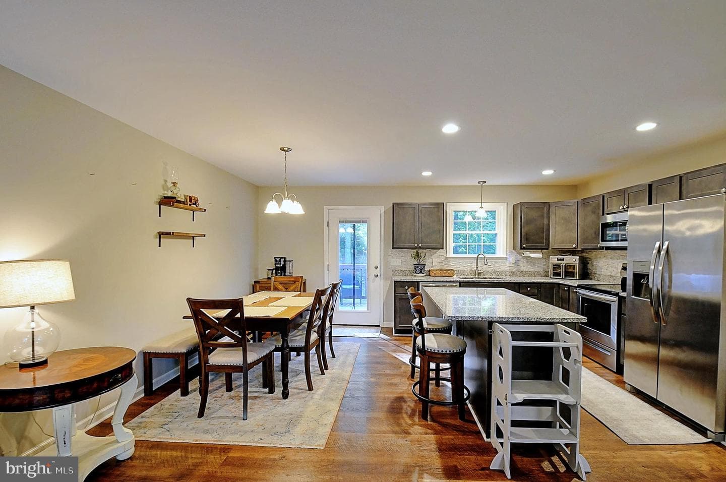 415 Quail Drive photo 8