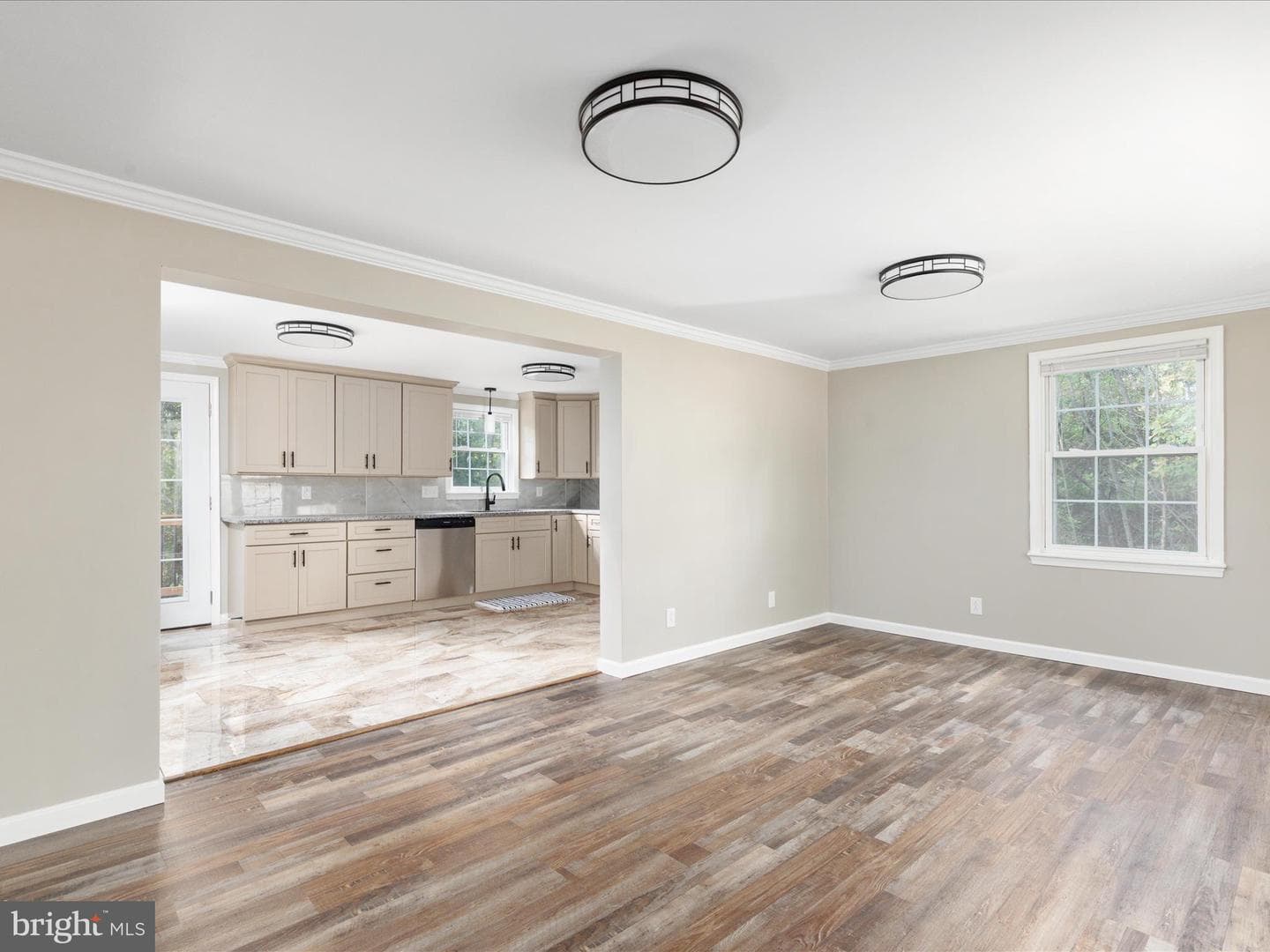 210 Zeiger Drive photo 6