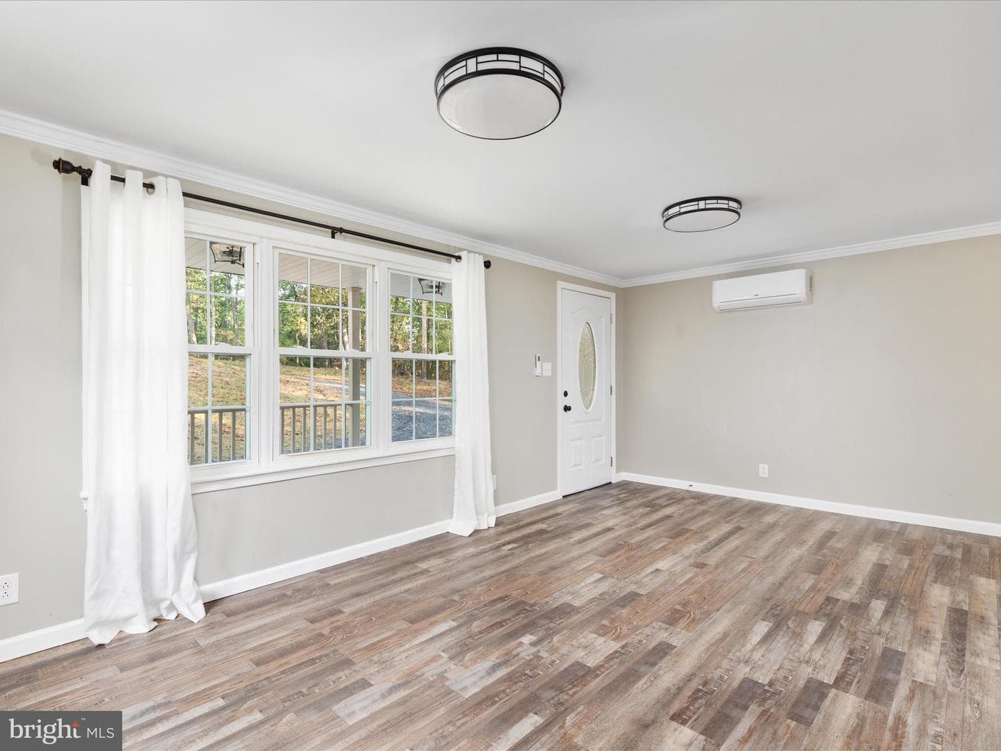 210 Zeiger Drive photo 7