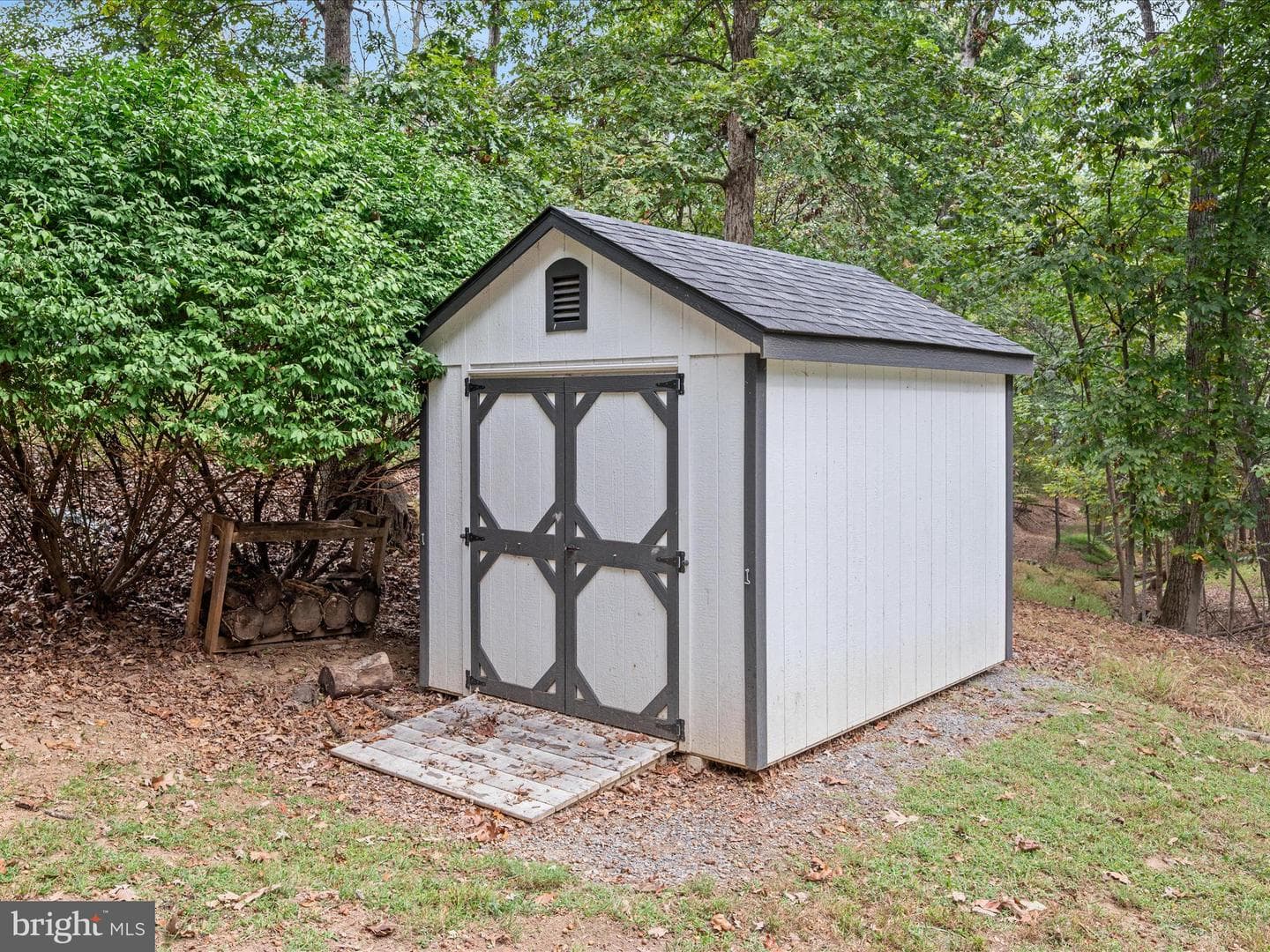 200 Dogwood Drive photo 30