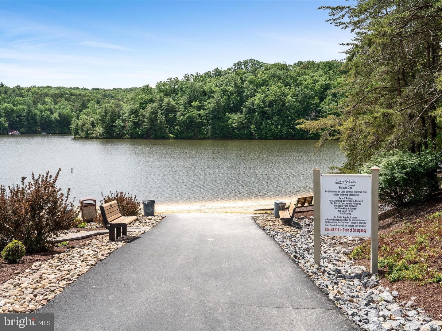 200 Dogwood Drive photo 45